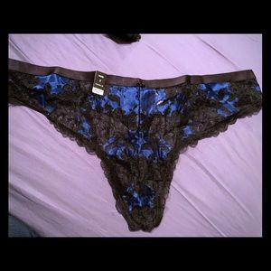 Torrid blue and black lace thong size 3 NWT